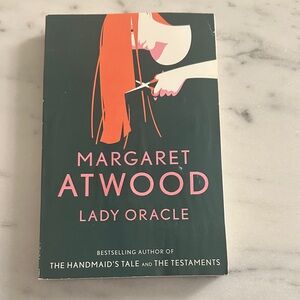 Margaret Atwood 'Lady Oracle' Book